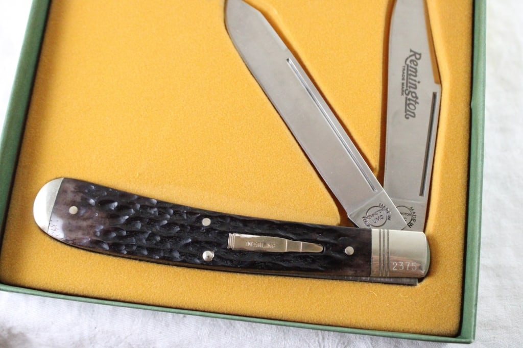 Remington Ltd. Ed. Silver Bullet Knife New in Box - 4