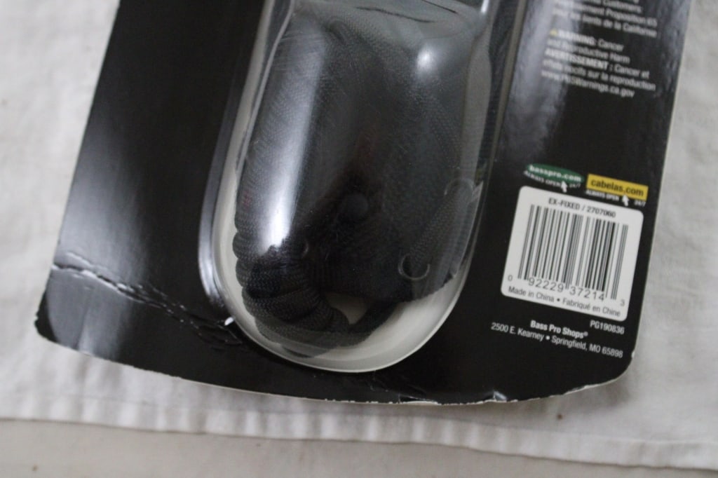 Camillus Folding Knife & Cabella's Fixed Blade NIP - 19