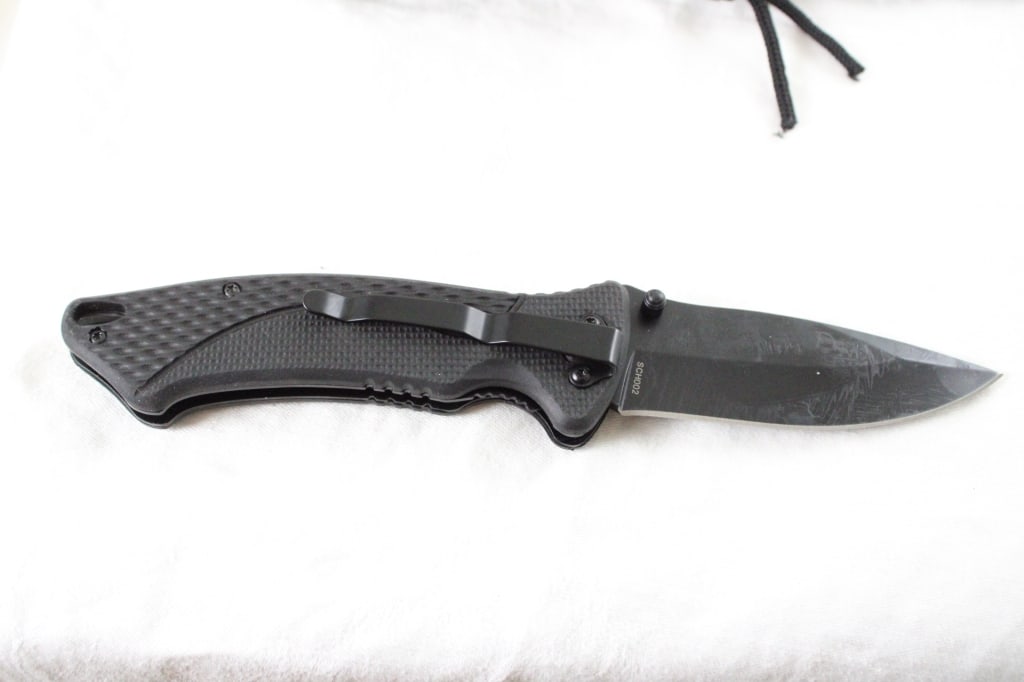 Schrade Fixed & Folding Lock Blade Knife Combo Set - 11