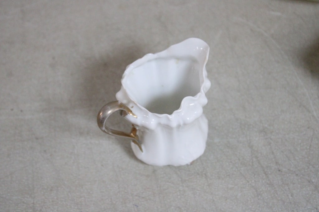 3 Teapots, 3 Creamers, McCoy, Aladdin, Hall, Japan - 7
