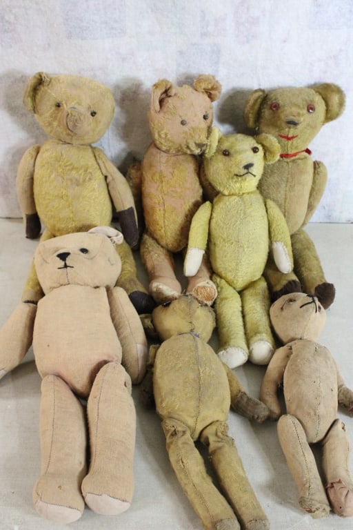 7 Antique Lot Straw Stuffed Teddy Bears (1 of 20)