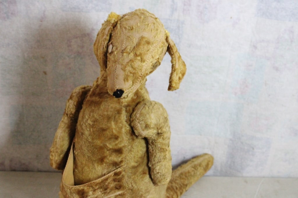 Antique Straw Stuffed Kangaroo - 4