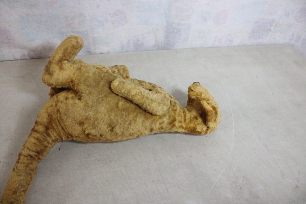 Antique Straw Stuffed Kangaroo - 9
