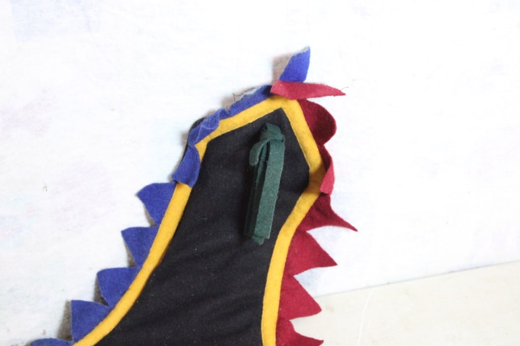 Antique Stuffed Alligator, Handmade Child Bear Rug - 19