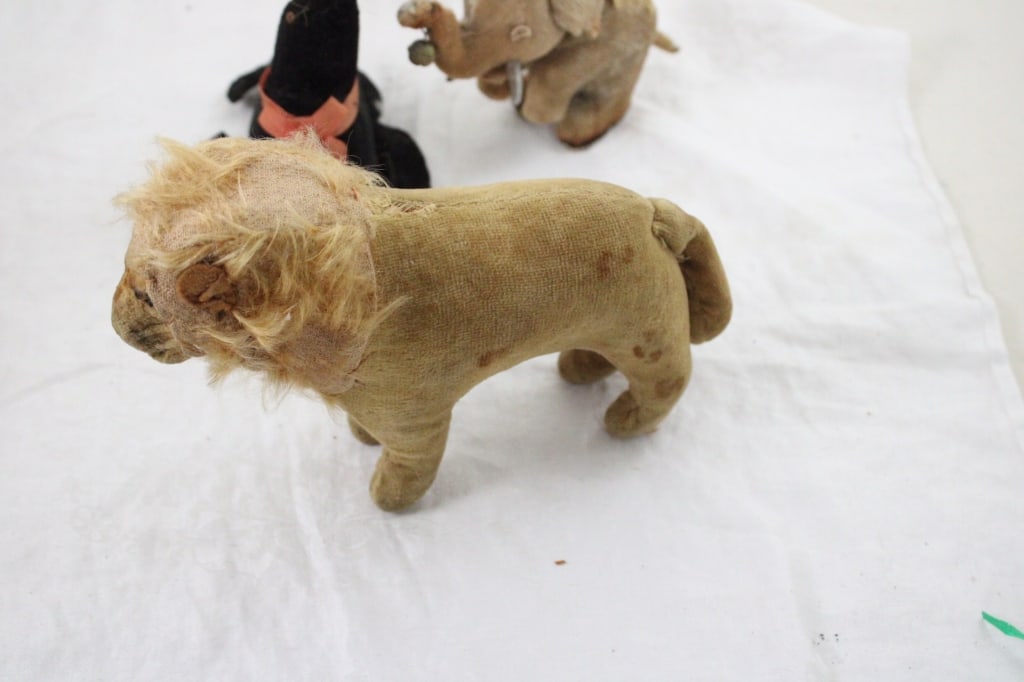 Antique Straw Stuffed Wind Up and Other Animals - 13