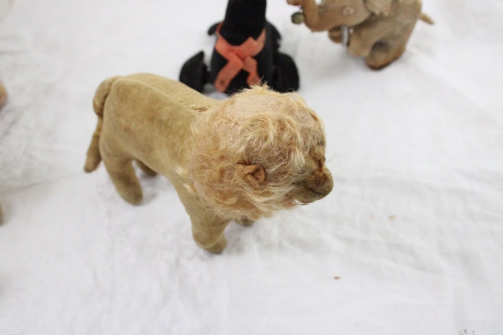 Antique Straw Stuffed Wind Up and Other Animals - 14