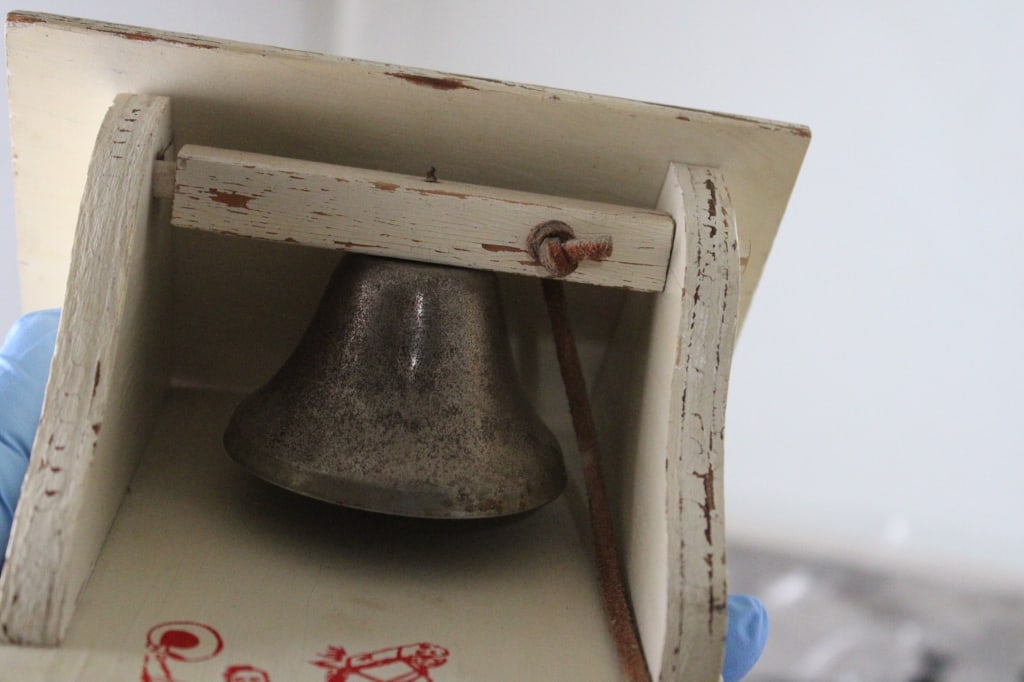 Store Display, Western Dinner Bell & More - 6