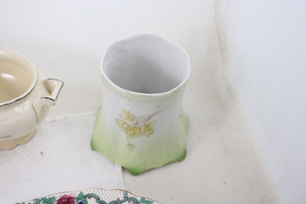 Porcelain Vase, Relish Tray, & Serving Pieces - 16
