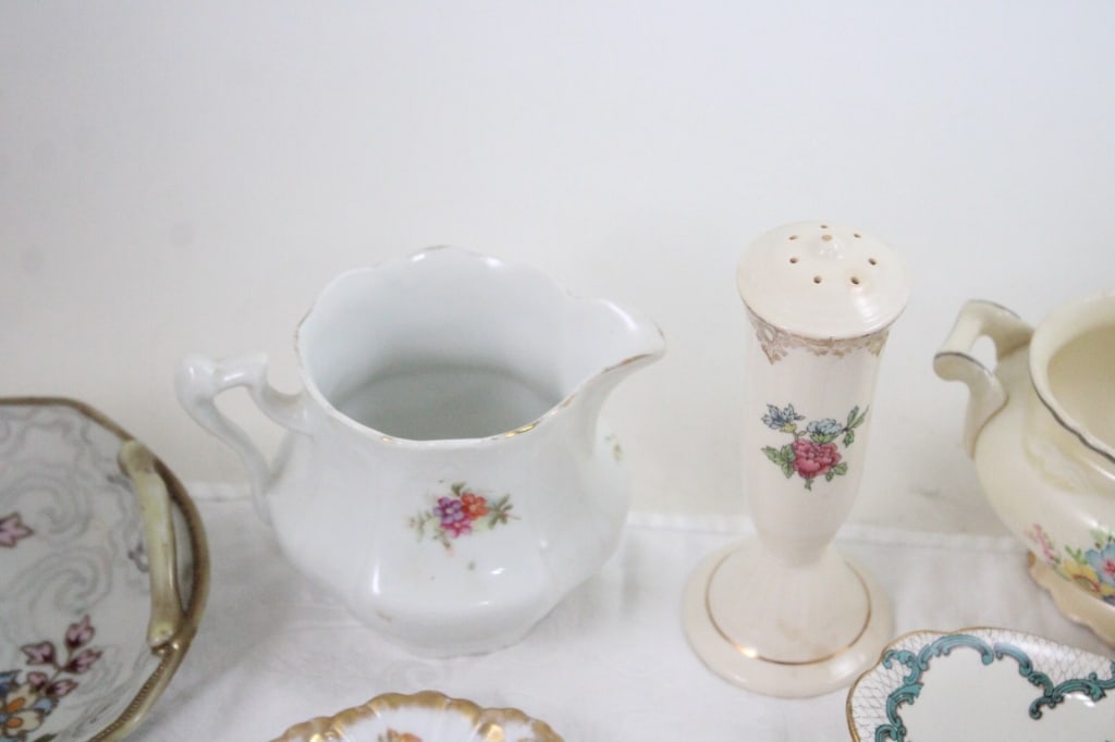 Porcelain Vase, Relish Tray, & Serving Pieces - 8