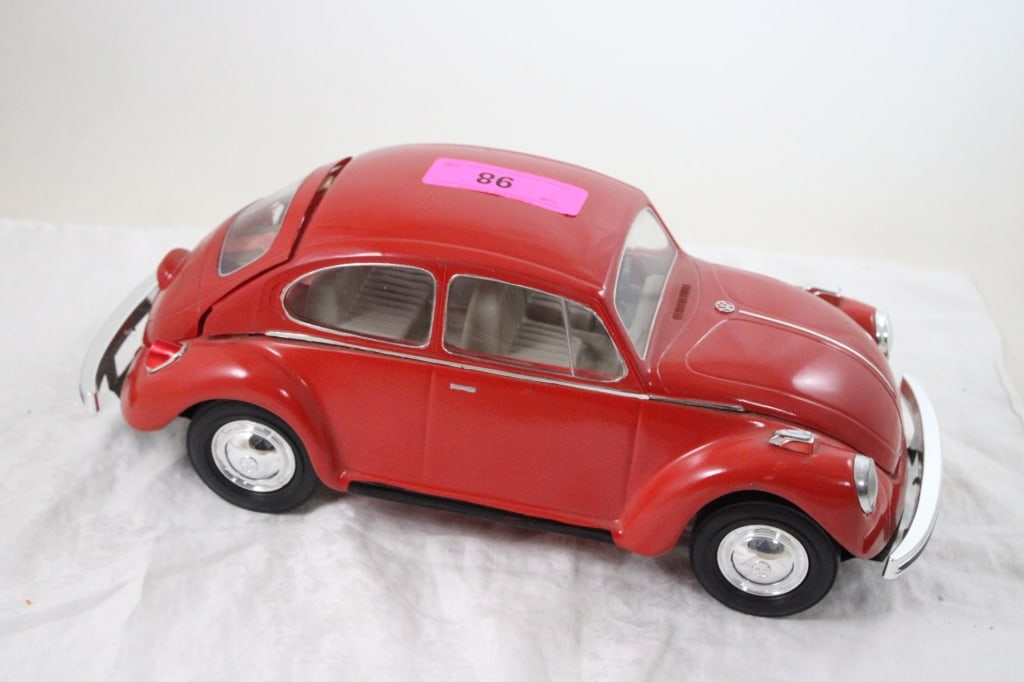 1973 Volkswagen Figural Jim Beam Decanter - 3