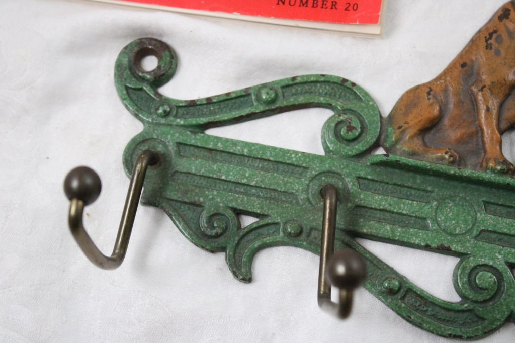 Antique USA Judd American Bulldog Wall Hook - 3