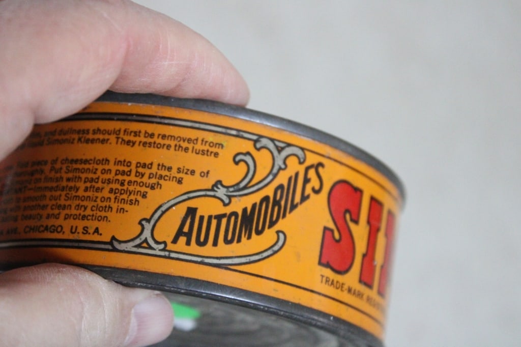 Castrol Snowmobile Motor Oil Can & More - 18