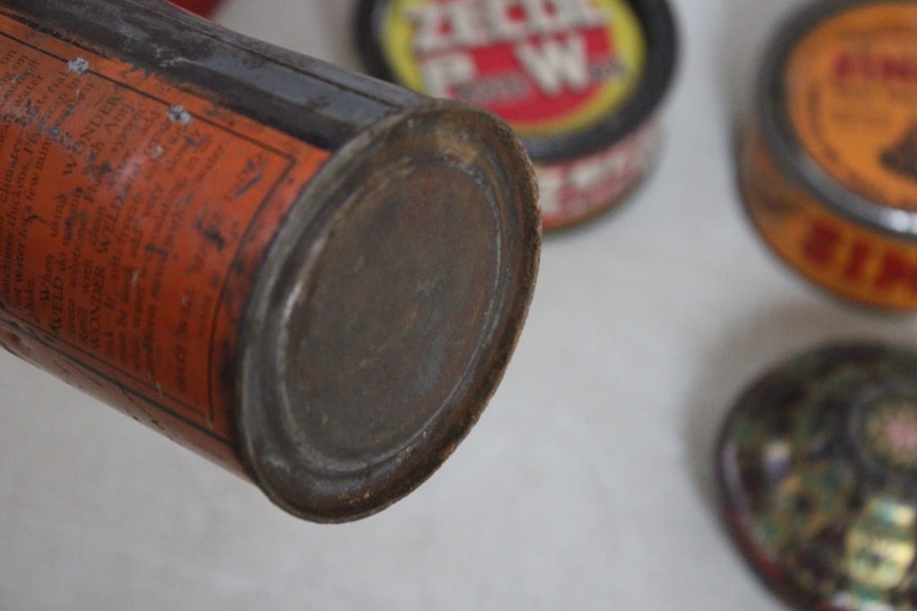Castrol Snowmobile Motor Oil Can & More - 8