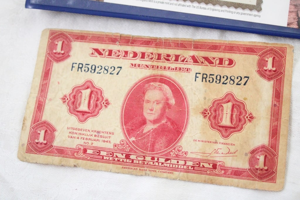 Foreign & Collectible Currency & Coins - 3