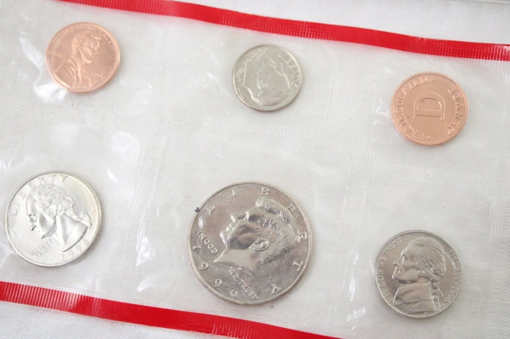 1996D Mint Set, 2005S Proof Set & More - 2