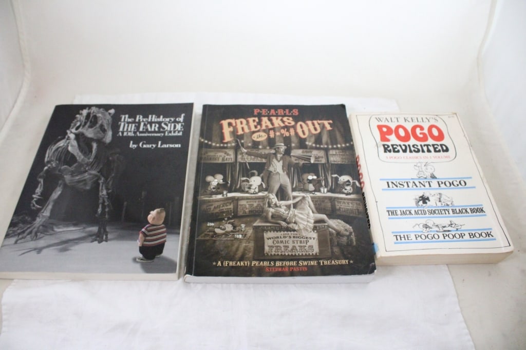 POGO, Far Side & Pearls Comic Books (1 of 20)