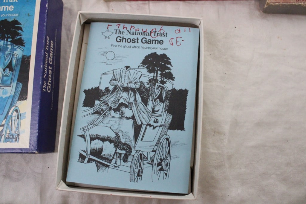 The Addams Family & 2 Other Vintage Games - 14