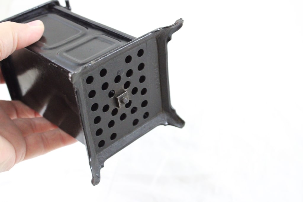 Cast Iron Gas Stove Still Bank 1901-1920 Bernstein - 6