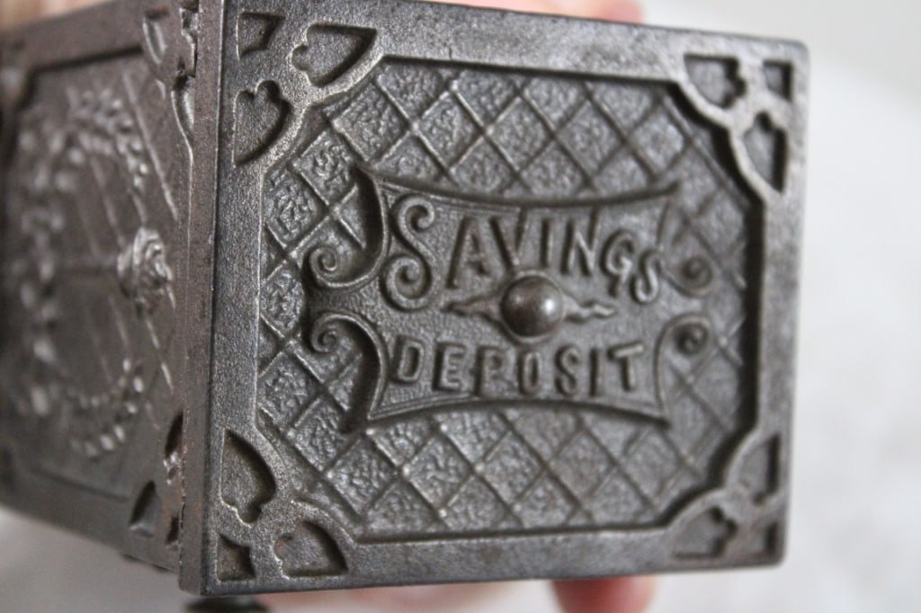 Antique Kenton Combination Cast Iron Bank - 5