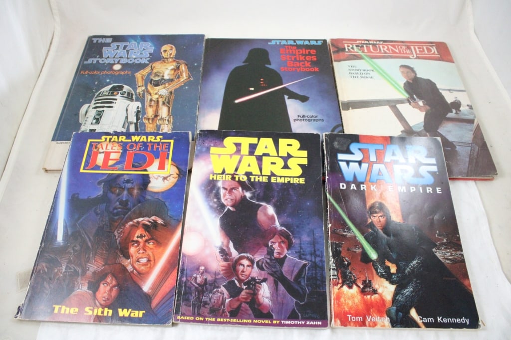6 Star Wars Comic Books Hard & Soft Cover (1 of 14)