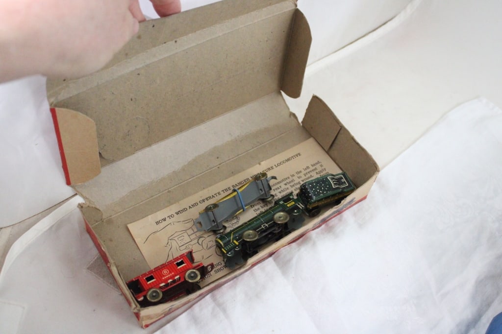 1976 Matchbox Car Case 24 Cars, Ranger Train Set - 14