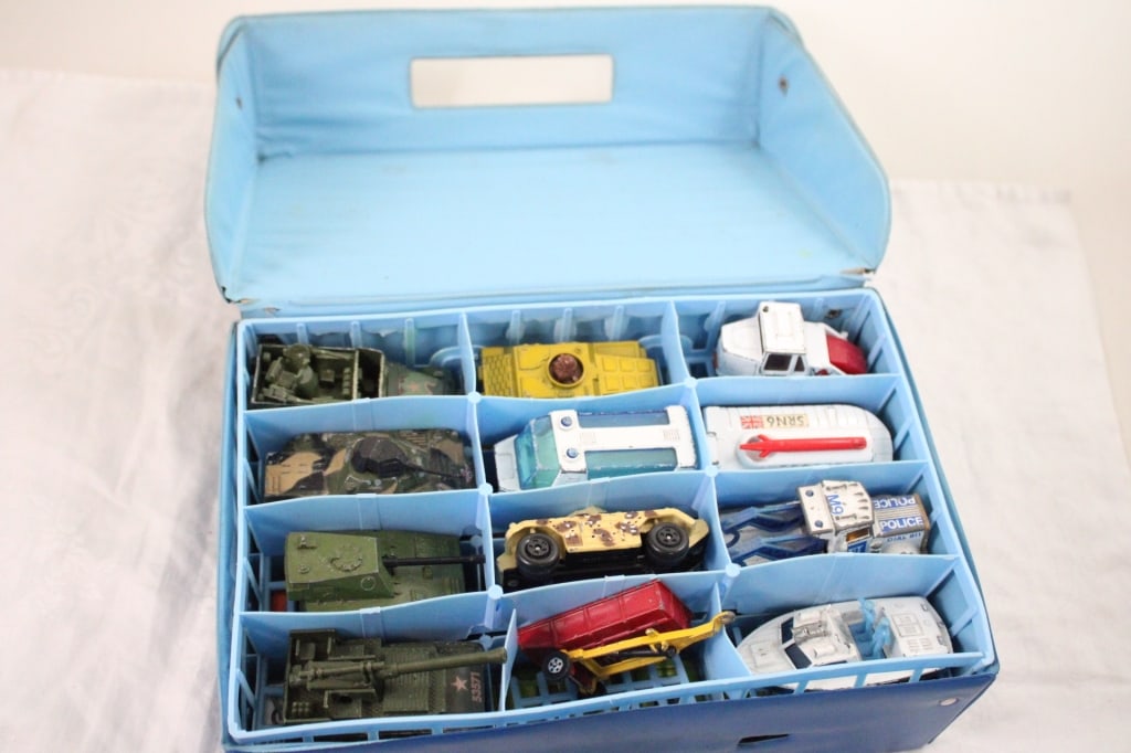 1976 Matchbox Car Case 24 Cars, Ranger Train Set - 17