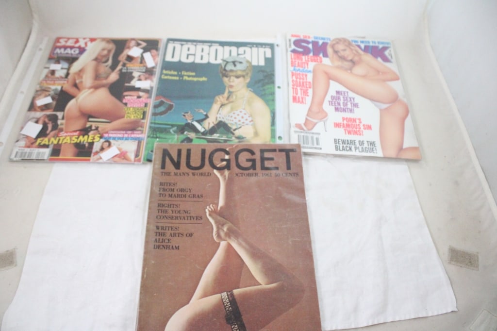 4 Nude Erotic Adult Magazines (1 of 17)