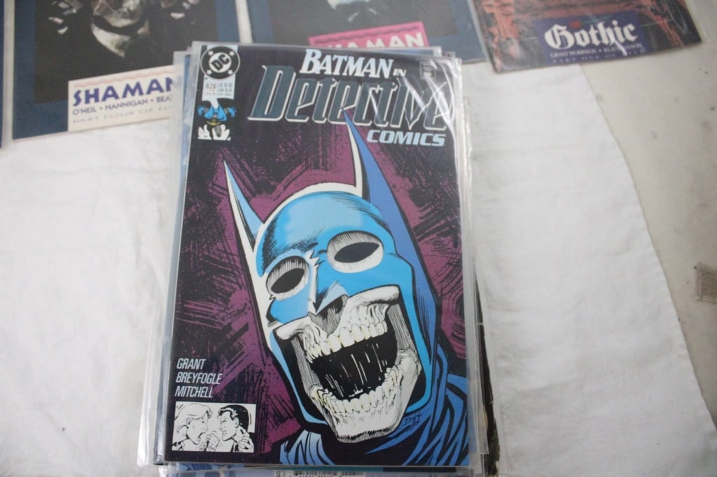 21 DC Batman Comic Books 12 Cent and Up - 14