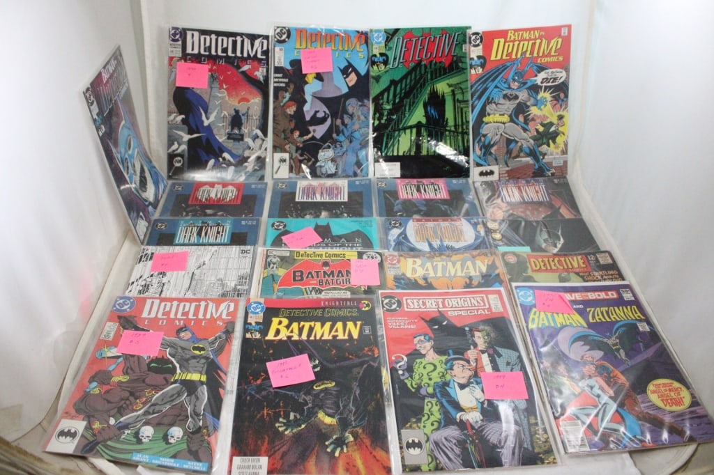 21 DC Batman Comic Books 12 Cent and Up (1 of 20)
