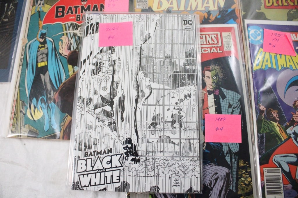 21 DC Batman Comic Books 12 Cent and Up - 4