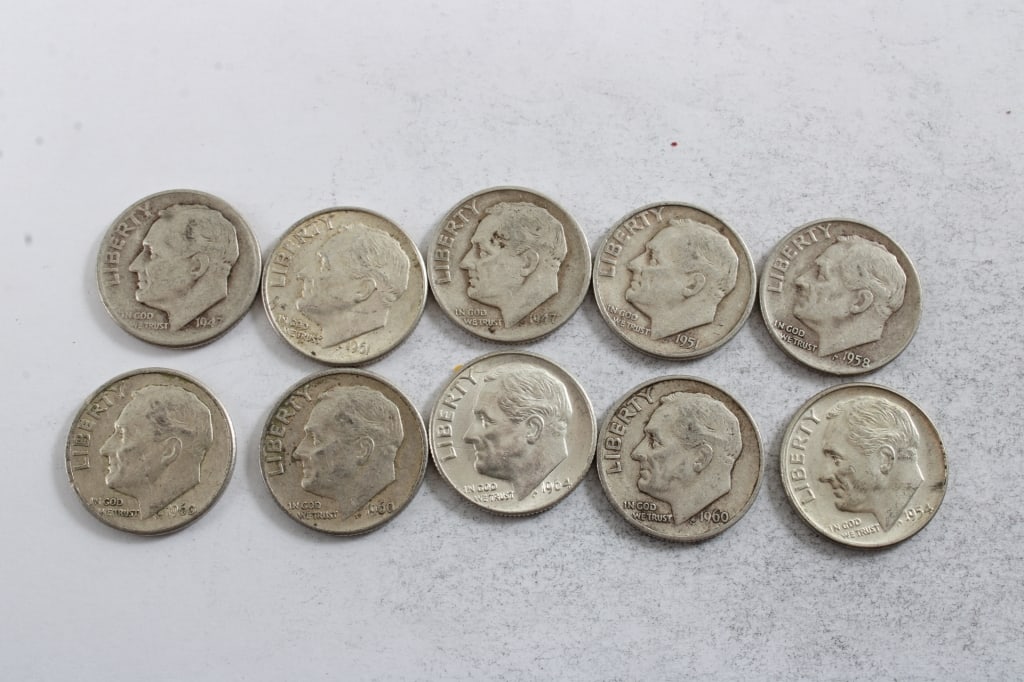 10 Silver Roosevelt Dimes: 10 Silver Roosevelt Dimes - Lot Size 3" x 2" x 1". .5 Lb. All information and photos are intended to be as accurate as possible, but errors are possible. No item may be returned or refused