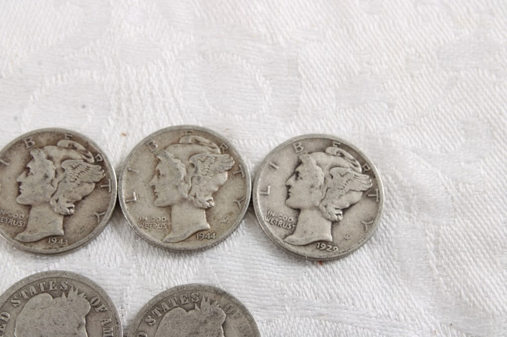 11 Silver Dimes 5 Barber & 6 Mercury - 6