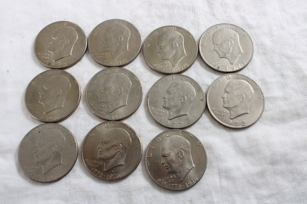 11 Eisenhower Dollars Bicentennial & Others (1 of 20)
