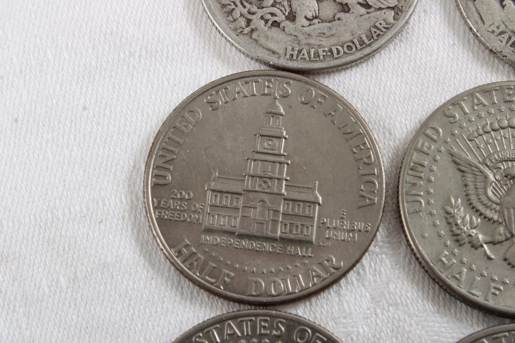 9 Walking Liberty & Kennedy Half Dollars - 12