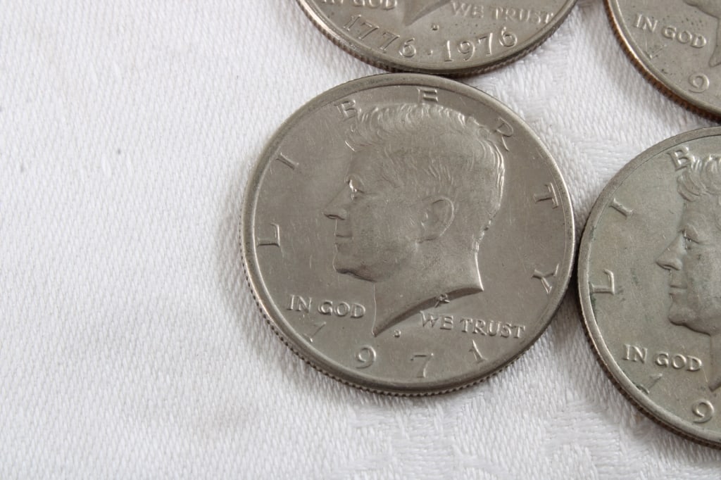 9 Walking Liberty & Kennedy Half Dollars - 4