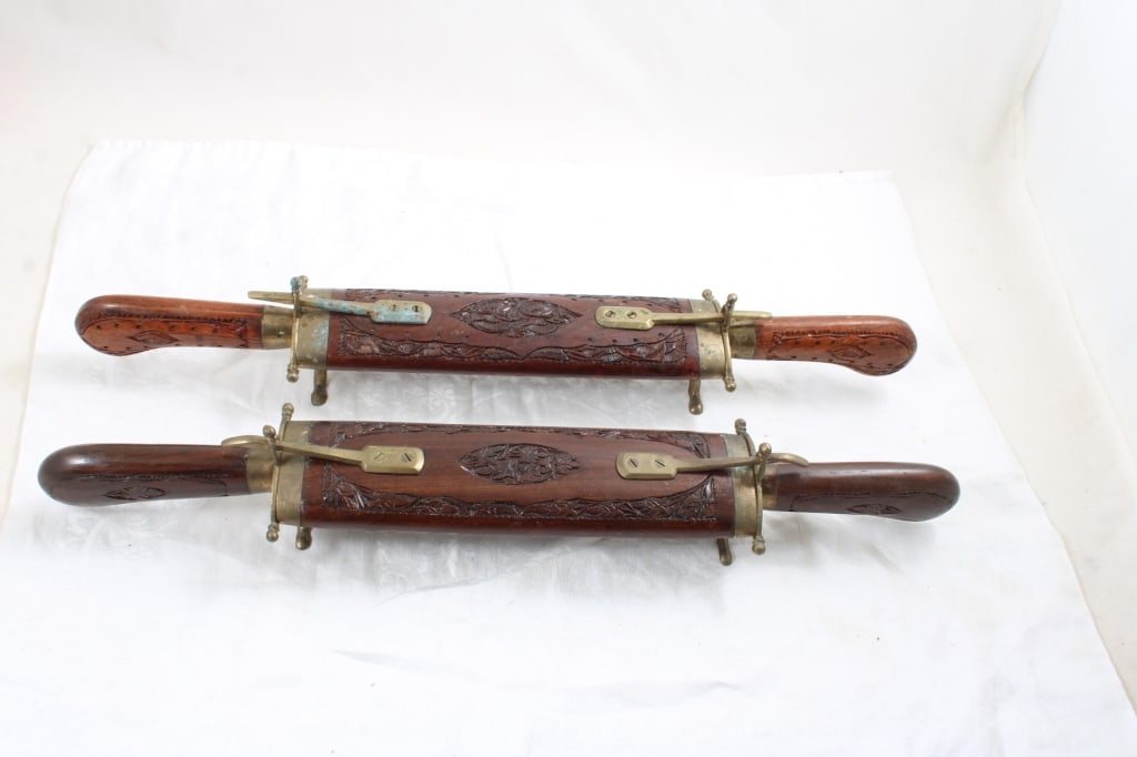2 Handcrafted Carving Sets from India (1 of 14)