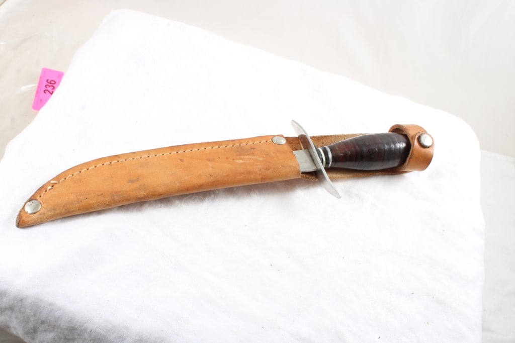 INOX Dagger Knife in Sheath - 12