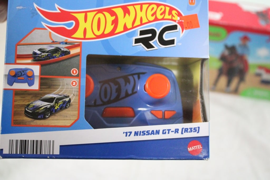 Squirt S&P & Shaker, Hot Wheels & Schleich Toy - 15