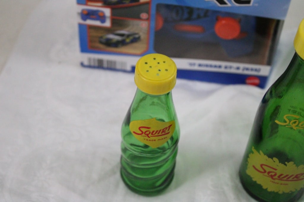 Squirt S&P & Shaker, Hot Wheels & Schleich Toy - 2