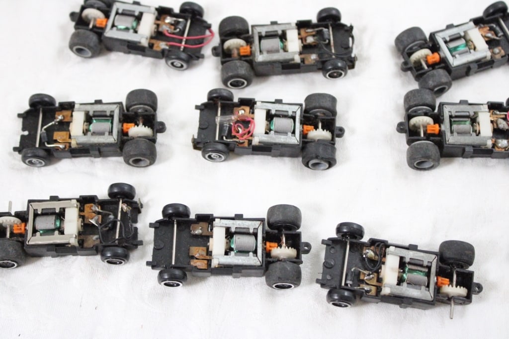 Large Lot of Slot Car Chassis - 14