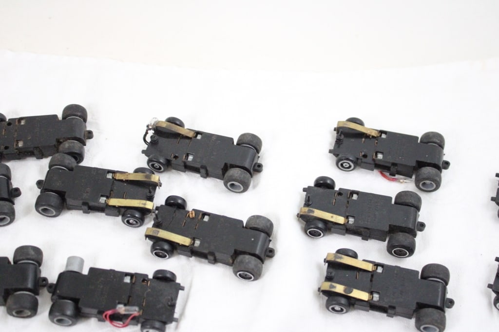 Large Lot of Slot Car Chassis - 8