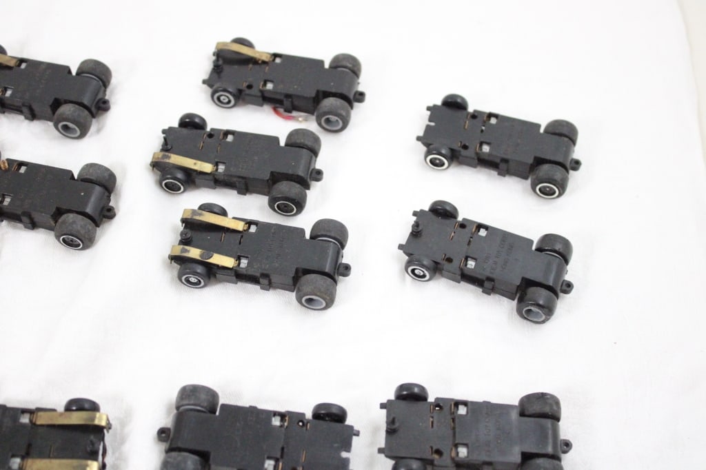 Large Lot of Slot Car Chassis - 9