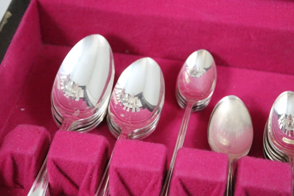 56 Piece Set Old Company Silver Plate Flatware - 16