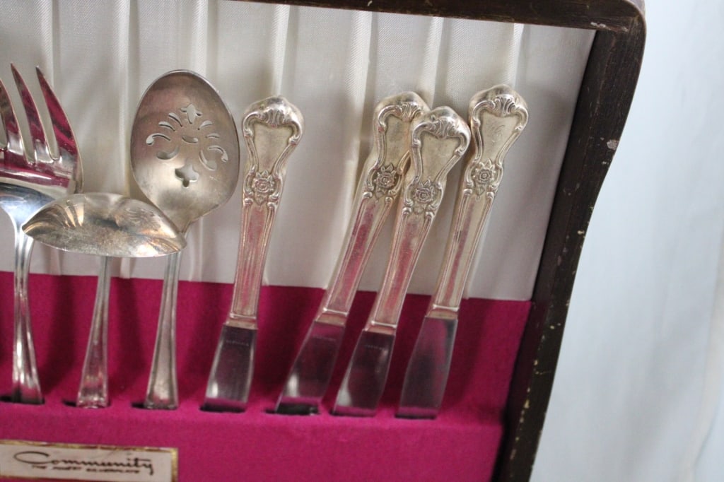56 Piece Set Old Company Silver Plate Flatware - 4