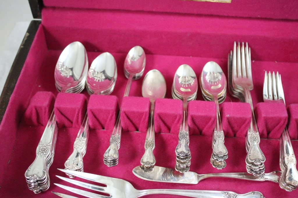 56 Piece Set Old Company Silver Plate Flatware - 5