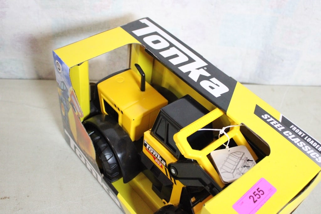 Tonka Front Loader #952 Steel Chassis New in Box - 3