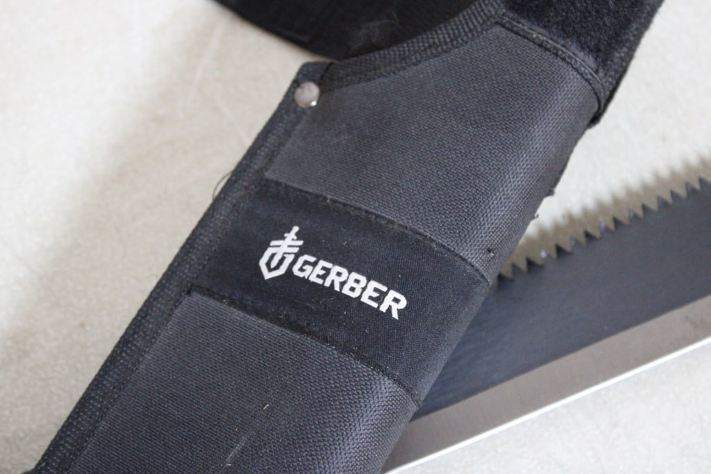 Gerber Gator Sharp Long Steel Machete Hunting - 10