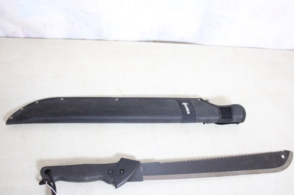 Gerber Gator Sharp Long Steel Machete Hunting - 9