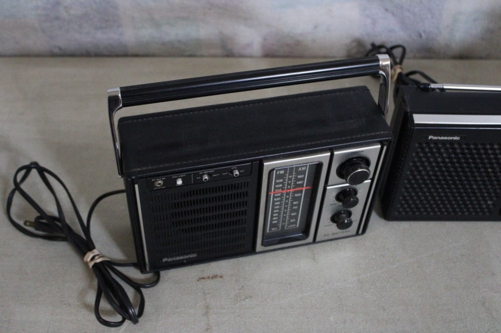 3 Portable Radios -Panasonic & G.E. - 2