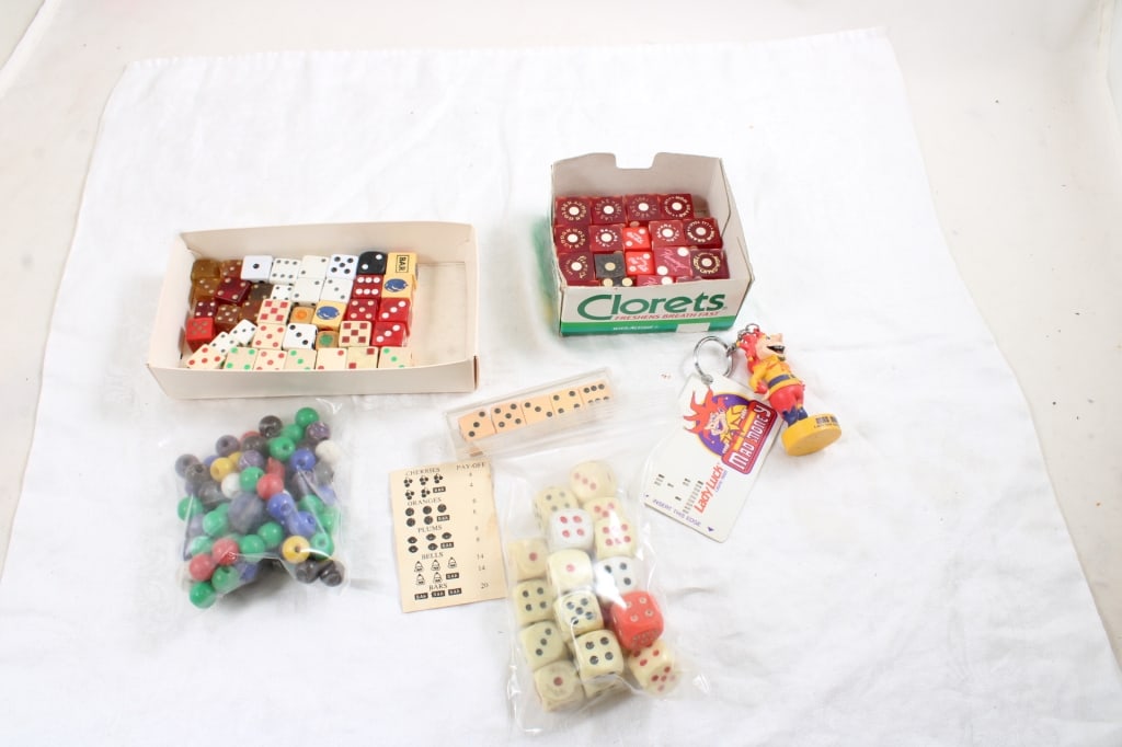Las Vegas Casino & Other Dice & Game Pieces: Las Vegas Casino & Other Dice & Game Pieces - Lot Size 7" x 4" x 4". 2 Lbs. All information and photos are intended to be as accurate as possible, but errors are possible. No item may be ret